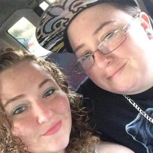 Meet your Posher, Valerie